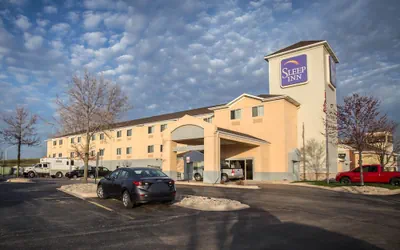 Photo 2 - Sleep Inn Rockford I-90