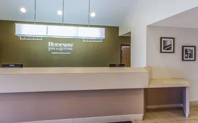 Photo 5 - Rodeway Inn
