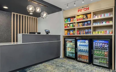Photo 3 - TownePlace Suites Marriott Minneapolis St Paul AirportEagan