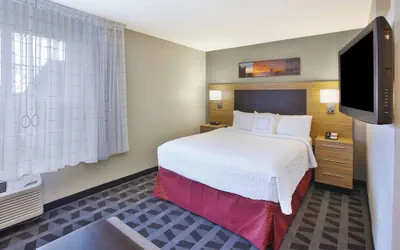 Photo 4 - TownePlace Suites Marriott Minneapolis St Paul AirportEagan