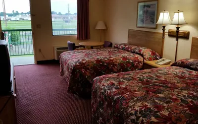Photo 5 - Relax Inn