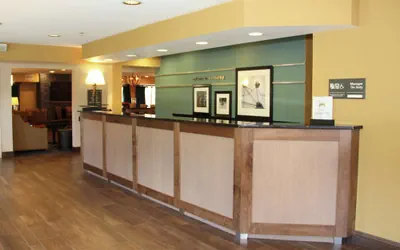 Photo 4 - Hampton Inn Sandusky-Central