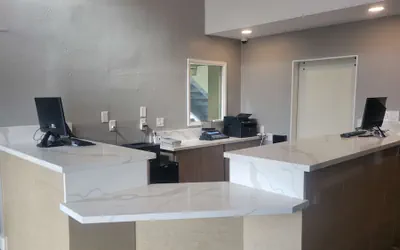 Photo 4 - SureStay Hotel by Best Western Chula Vista San Diego Bay