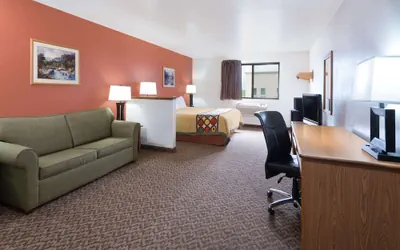 Photo 5 - Super 8 by Wyndham Morgantown