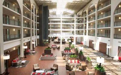 Photo 3 - Embassy Suites by Hilton Detroit Livonia Novi