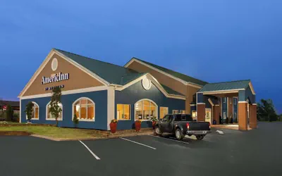 Photo 2 - AmericInn by Wyndham Grinnell