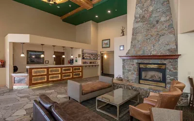 Photo 5 - Truckee Donner Lodge