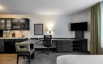 Photo 4 - Candlewood Suites Glen Allen-Short Pump by IHG
