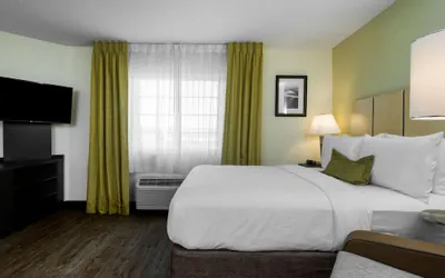 Photo 5 - Candlewood Suites Glen Allen-Short Pump by IHG