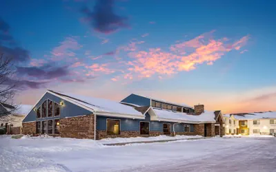 Photo 2 - AmericInn by Wyndham Aberdeen - Event Center