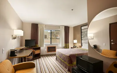 Photo 5 - Super 8 by Wyndham Durango
