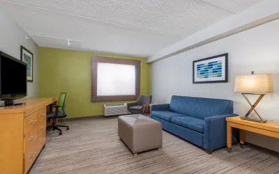 Photo 5 - Holiday Inn Express & Suites Wheat Ridge-Denver West by IHG