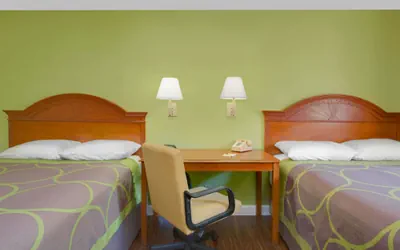 Photo 5 - Super 8 by Wyndham Gainesville I-75 Hospital University Area