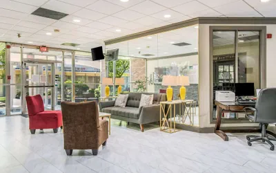 Photo 4 - Quality Inn & Suites York East