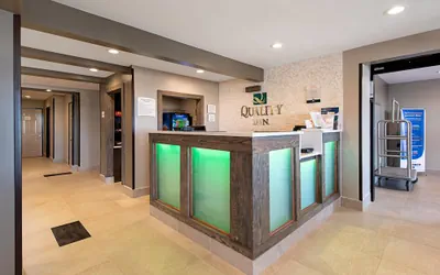 Photo 5 - Quality Inn Mishawaka - South Bend