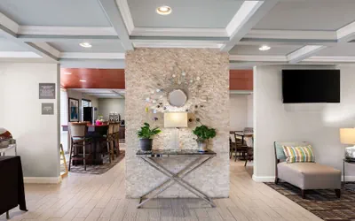 Photo 4 - Comfort Inn & Suites Springfield I-55