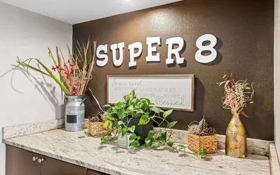 Photo 5 - Super 8 by Wyndham Valdosta GA I-75