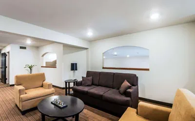 Photo 5 - Sleep Inn & Suites Guthrie - Edmond North