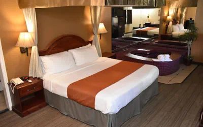 Photo 3 - Dynasty Suites Redlands