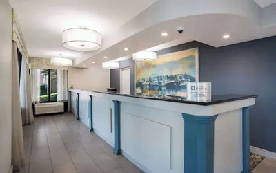 Photo 5 - Best Western Flagship Inn