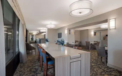 Photo 4 - Best Western Flagship Inn