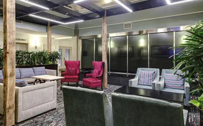 Photo 5 - Embassy Suites Williamsburg