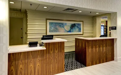 Photo 4 - Embassy Suites Williamsburg