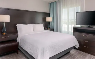 Photo 4 - Staybridge Suites Miami Doral Area by IHG