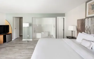 Photo 2 - The Atlantic Hotel
