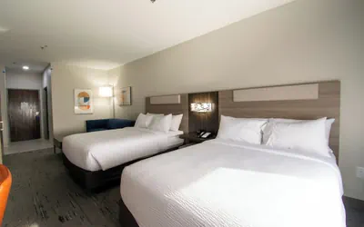 Photo 5 - Holiday Inn Express and Suites Sulphur Springs by IHG