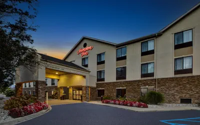 Photo 2 - Hampton Inn Hotel Detroit/Belleville-Airport Area