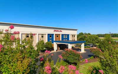 Photo 2 - Hampton Inn Edenton