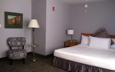 Photo 5 - Coast Hilltop Inn
