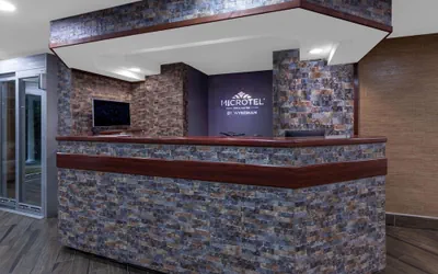 Photo 5 - Microtel Inn & Suites by Wyndham Baltimore BWI Airport