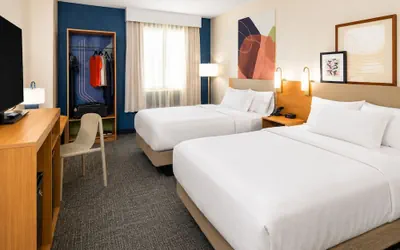 Photo 3 - Spark by Hilton Sellersburg