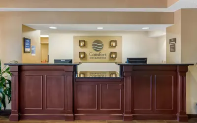 Photo 2 - Comfort Inn & Suites LaGrange East