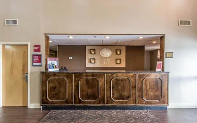 Photo 2 - Comfort Suites Richmond