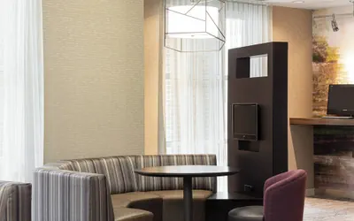 Photo 3 - Courtyard by Marriott Charlottesville - University Medical Center