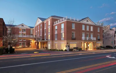 Courtyard by Marriott Charlottesville - University Medical Center