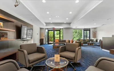 Photo 4 - Courtyard by Marriott Burlington Williston