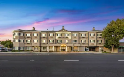 Hotel 1550 - SFO Airport