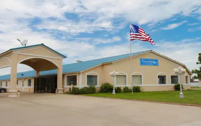 Photo 2 - Travelodge by Wyndham Guymon