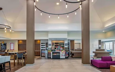Photo 3 - Hilton Garden Inn Danbury
