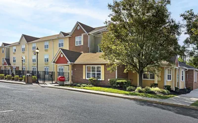 Photo 2 - MainStay Suites Mt. Laurel - Philadelphia