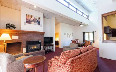 Photo 5 - Fireside Inn & Suites Bangor