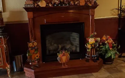 Photo 3 - Fireside Inn & Suites Bangor