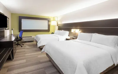 Photo 5 - Holiday Inn Express Fairfield by IHG