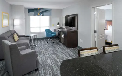 Photo 4 - Hampton Inn & Suites Memphis-Beale Street