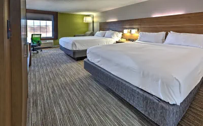 Photo 5 - Holiday Inn Express & Suites Crossville by IHG