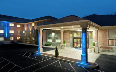 Photo 2 - Holiday Inn Express & Suites Smithfield - Providence by IHG